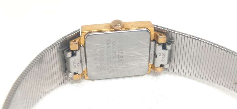 Vintage Seiko Pulsar two tone ladies watch