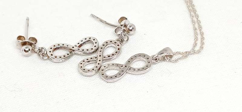 Sterling silver 'Infinity' set