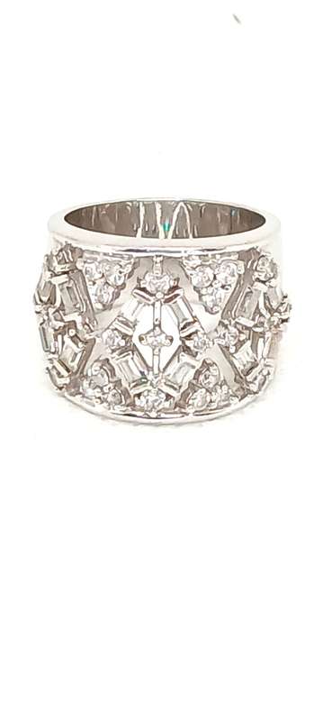 Sterling silver broad ring with cubic stones