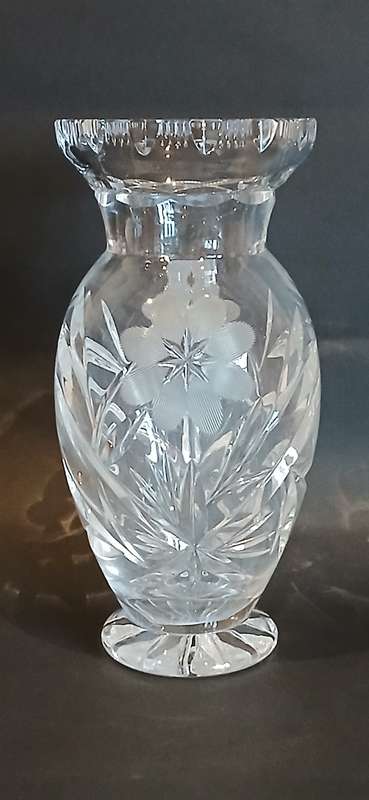 Vintage crystal vase