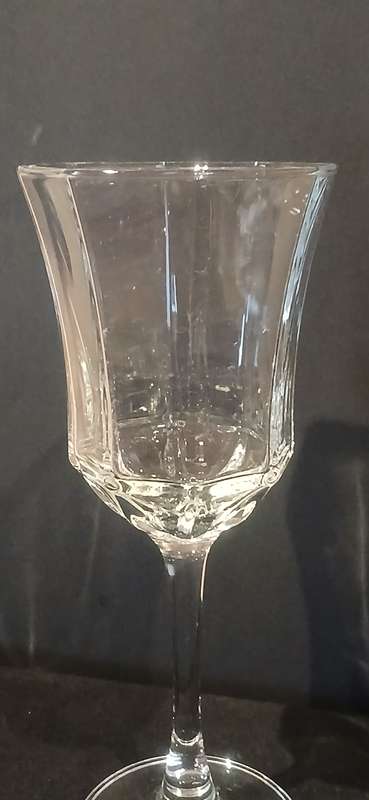 Vintage Luminarc 'Octime' white wine glasses