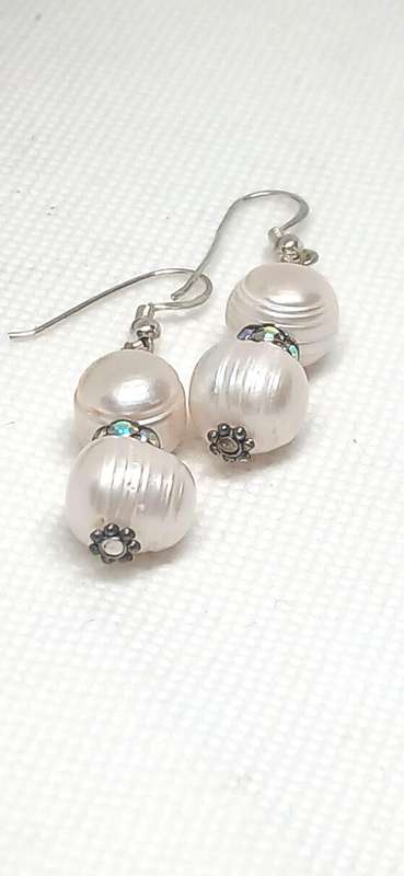 Sterling silver pearl earrings