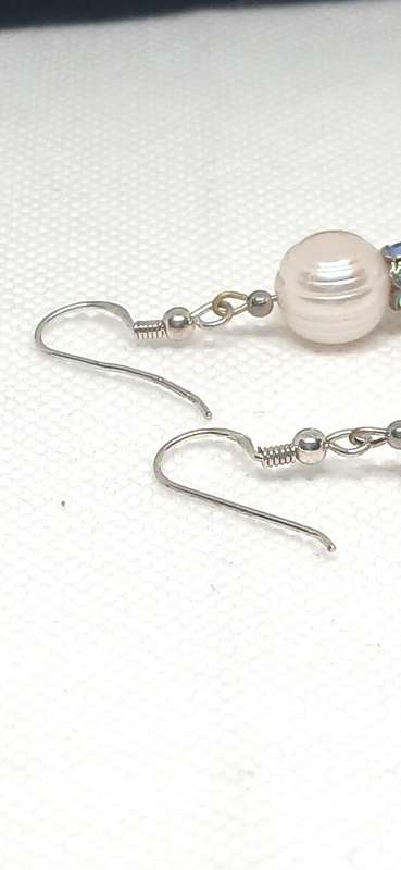 Sterling silver pearl earrings