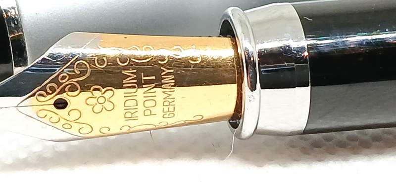 Corporate gift pen set