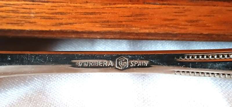 Vintage Ribera stainless steel cutlery set