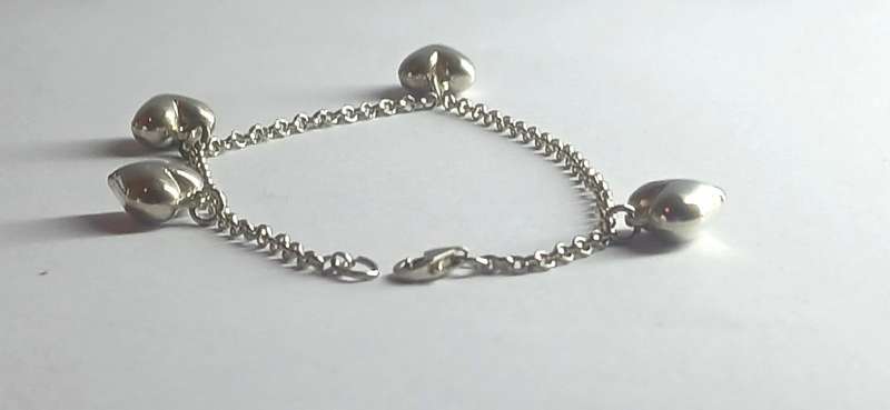 Sterling silver heart charm bracelet