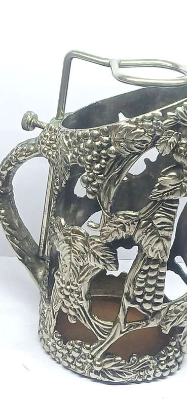 Vintage Godinger wine bottle holder