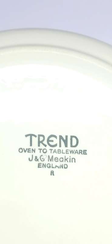 Vintage J & G Meakin Trend 'Hedgerow' vegetable tureens
