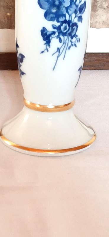 Vintage KPM Bavaria vase