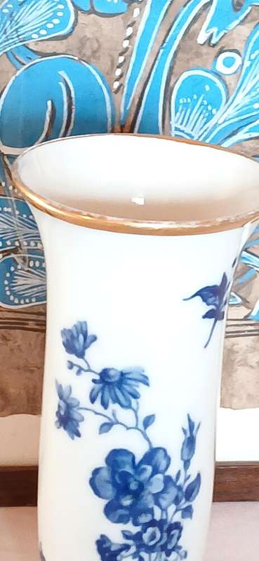 Vintage KPM Bavaria vase
