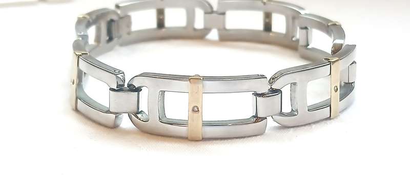 Stainless steel men's bracelet