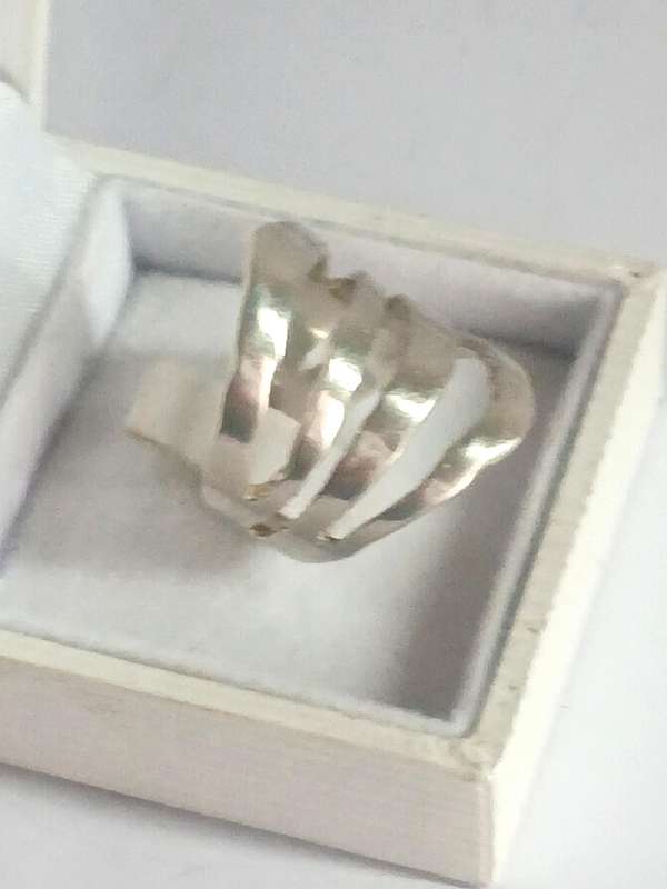 Sterling silver larged rowed ring