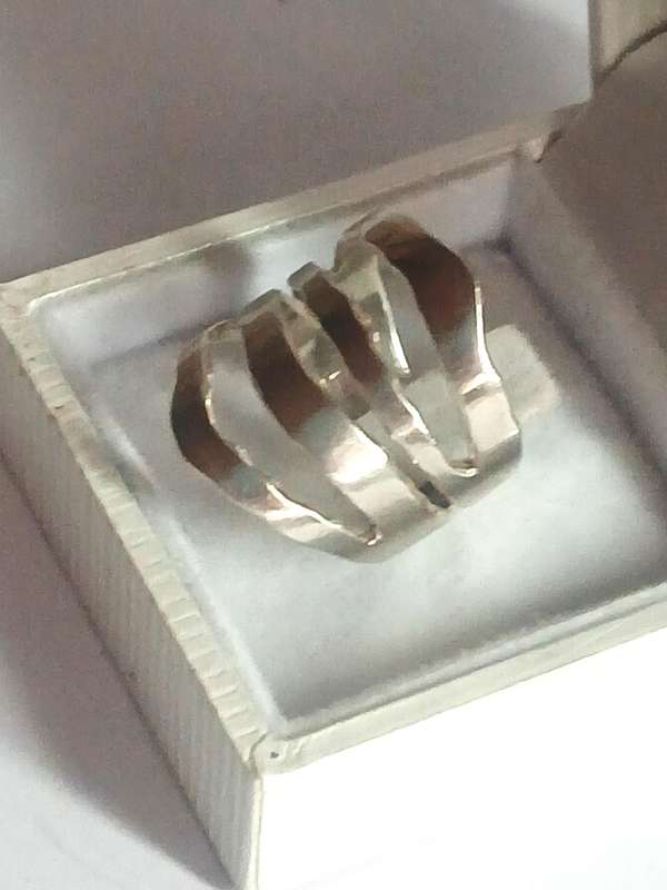 Sterling silver larged rowed ring