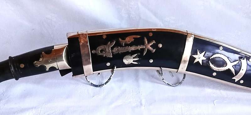 Antique/vintage Gurkha Kukri knife with sheath