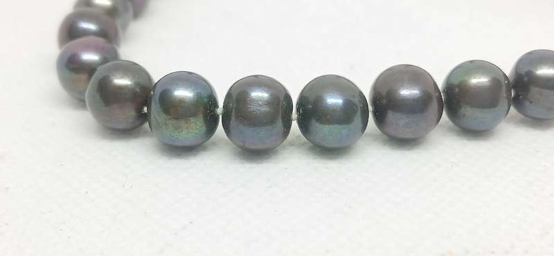 Vintage fresh water colored pearls