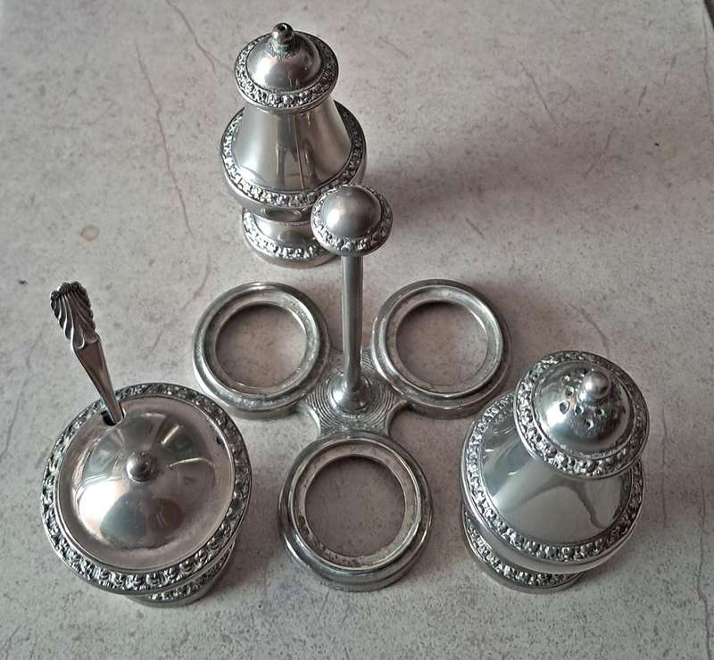 Vintage cruet set