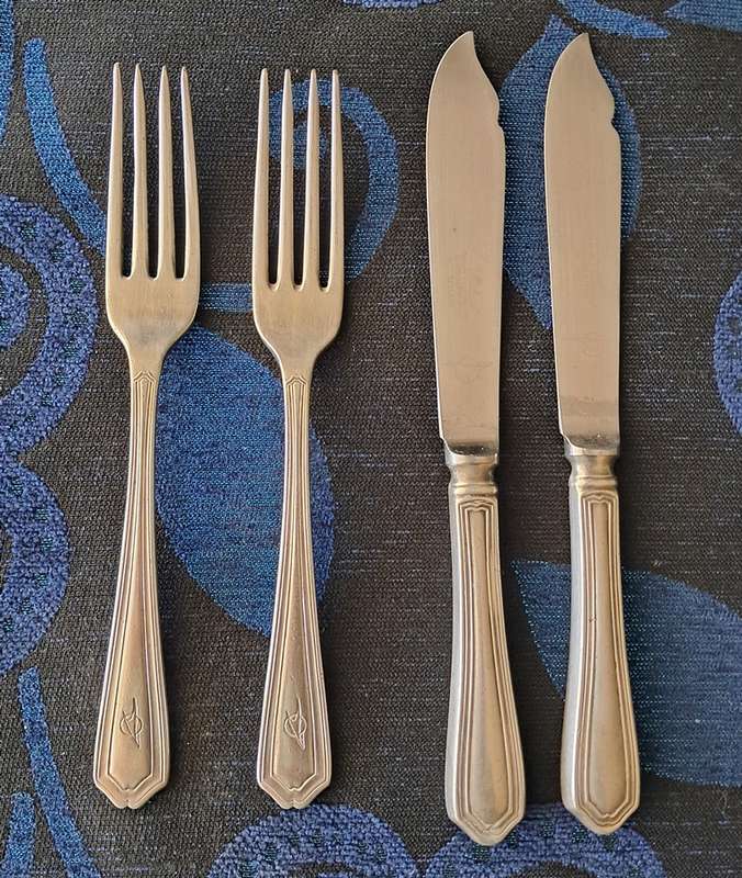 Vintage SAR cutlery