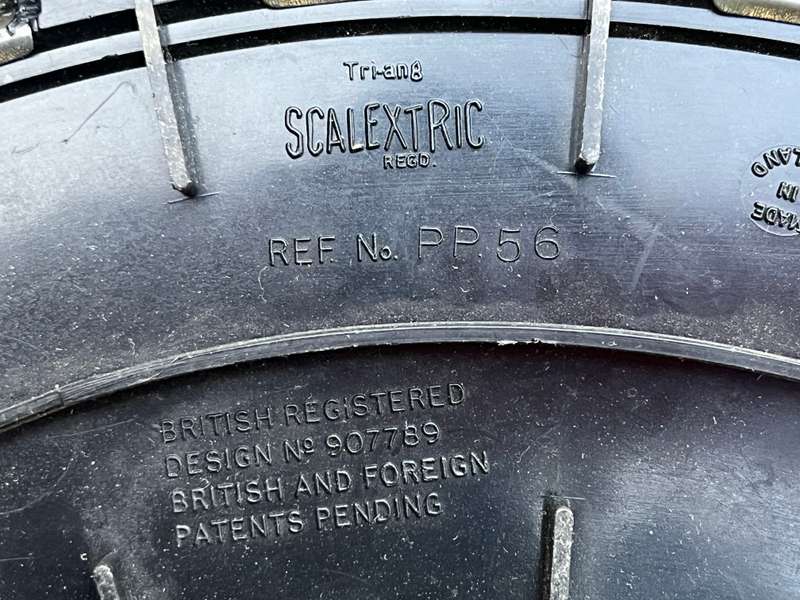 SCALEXTRIC Tracks