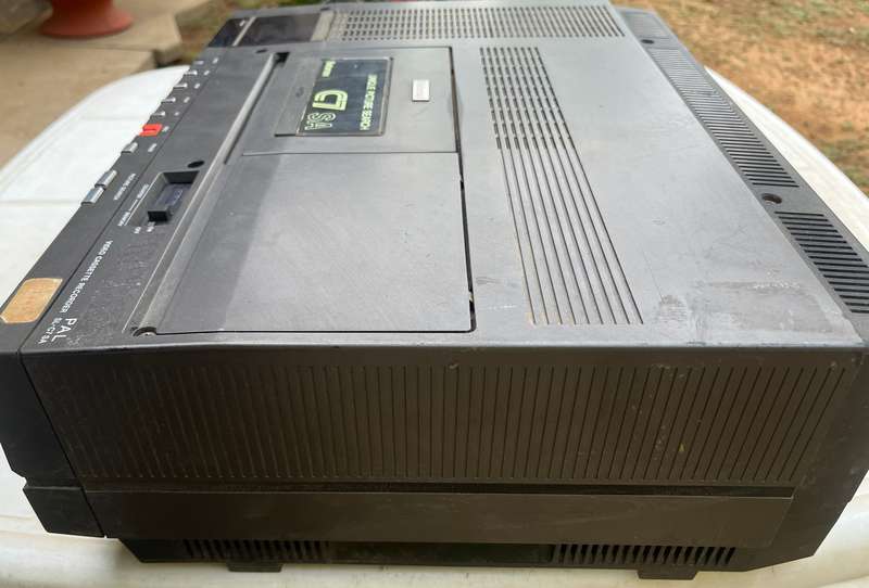 SONY BETAMAX Video Cassette Recorder