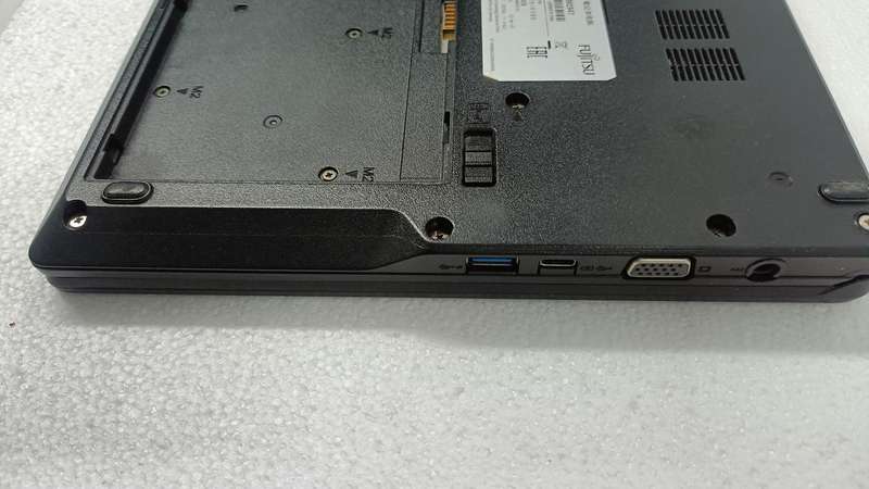 Fujitsu Core i5 7th gen Laptop