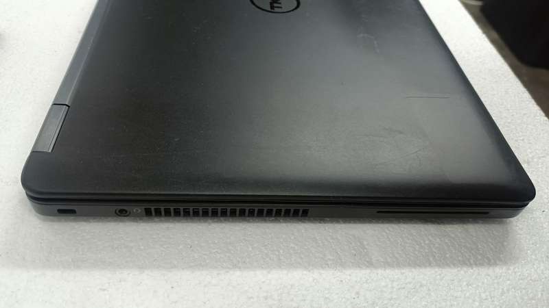 Dell core i5 5th gen Laptop