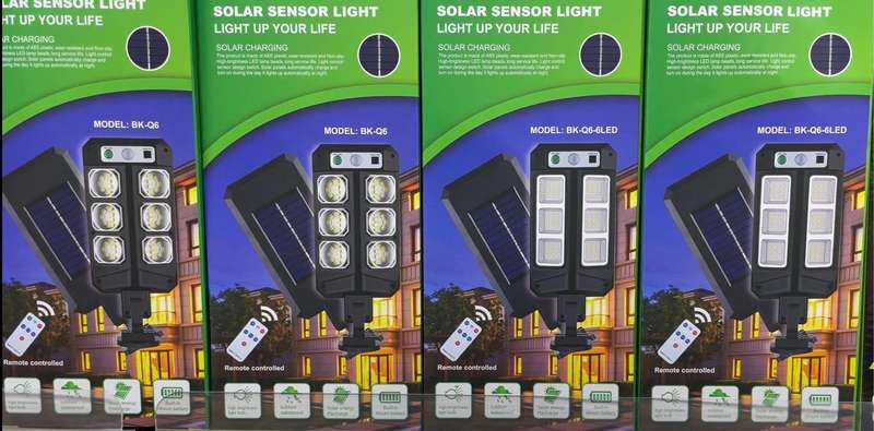 Solar LED Street Light Solar Lamp with 3 Light Mode Waterproof Motion Sensor