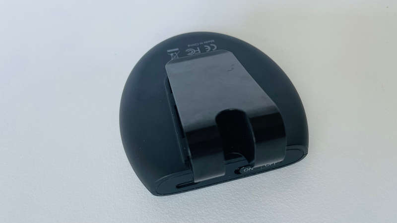 Wireless Car V5.0 Speakers Handsfree Car Kit Hands-free Speakerphone