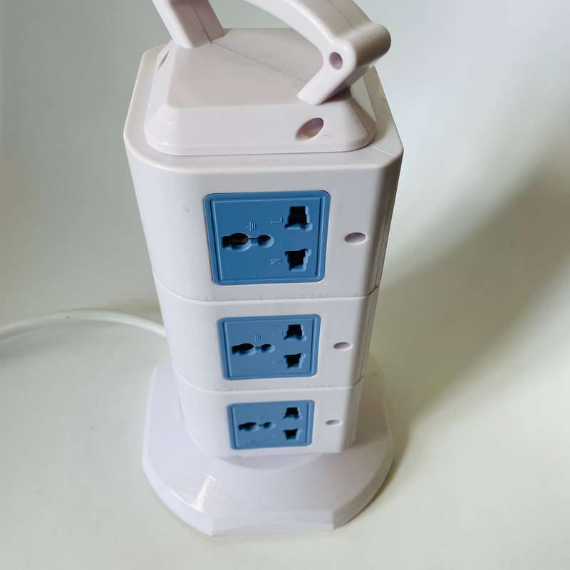 Vertical Multi-plug 13 sockets and two usb ports .