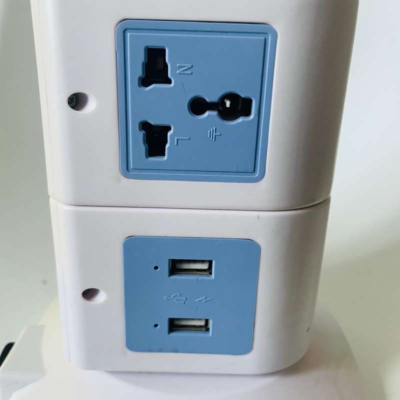 Vertical Multi-plug 13 sockets and two usb ports .