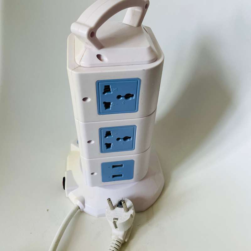 Vertical Multi-plug 13 sockets and two usb ports .
