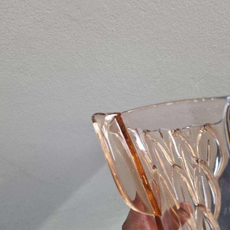 Beautiful Large Vintage Glass Vase with stunning detail