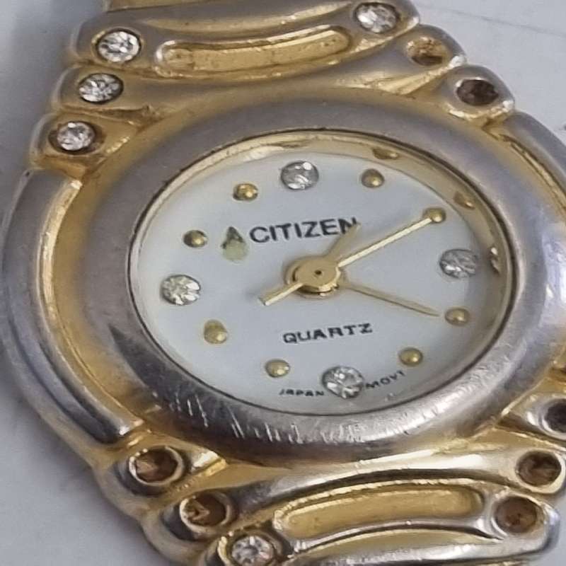Vintage Citizen Gold Plated watch - Selling as is - See pictures
