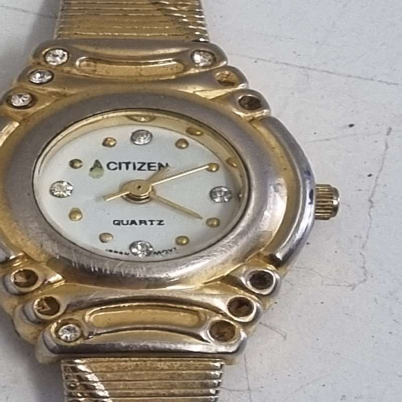 Vintage Citizen Gold Plated watch - Selling as is - See pictures