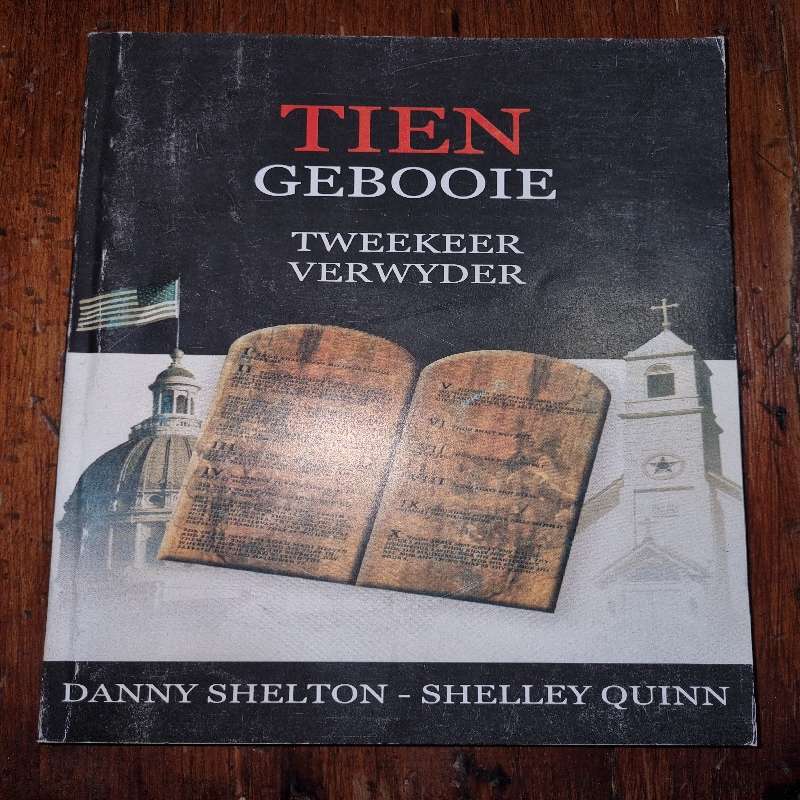 Tien Gebooie Tweekeer verwyder - Danny Shelton - Shelley Quinn