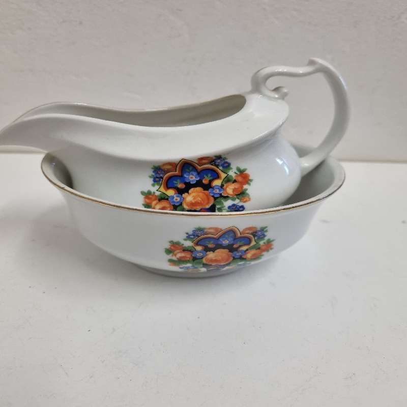 Phoenix China Checho-Slovakia Sugar Pot and Milk Jug Set