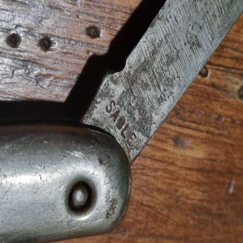 Vintage Sable Pocket Knife