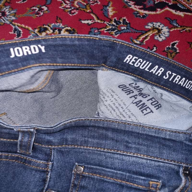 Old Khaki Jeans - Size W32 L33