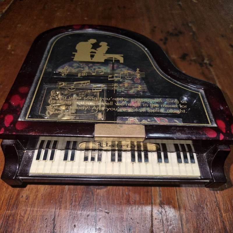 Vintage Piano Man Music box / Musical Jewellery Box - Piano Shaped