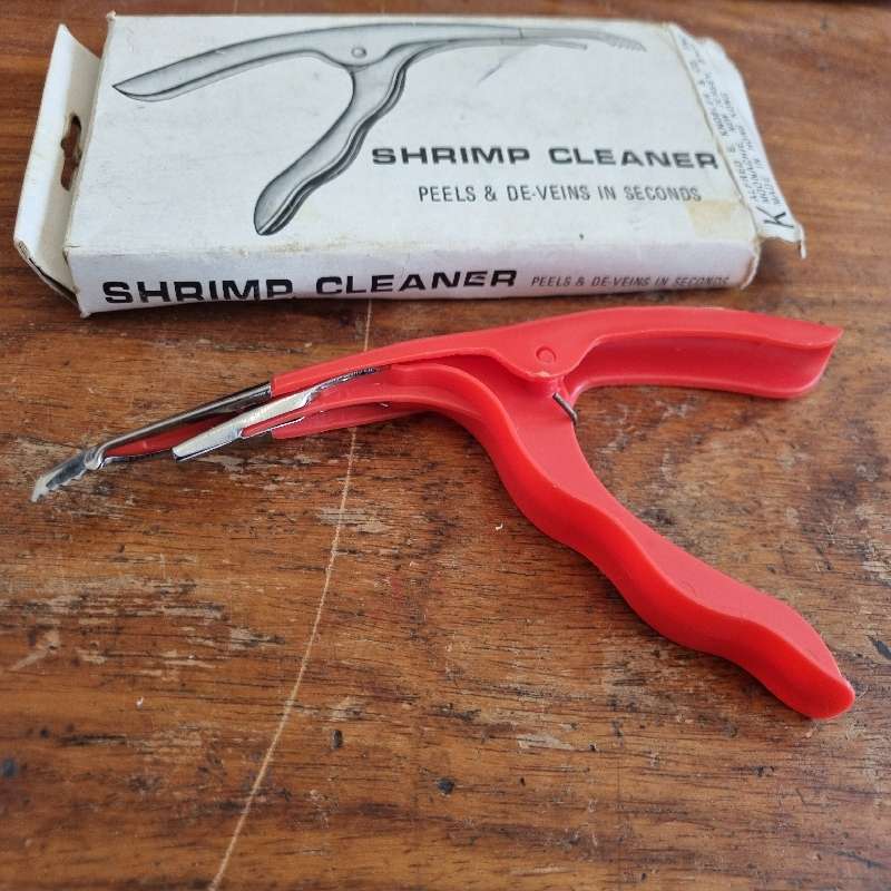 Vintage Shrimp Cleaner - Peels & De-veins in seconds - In original box