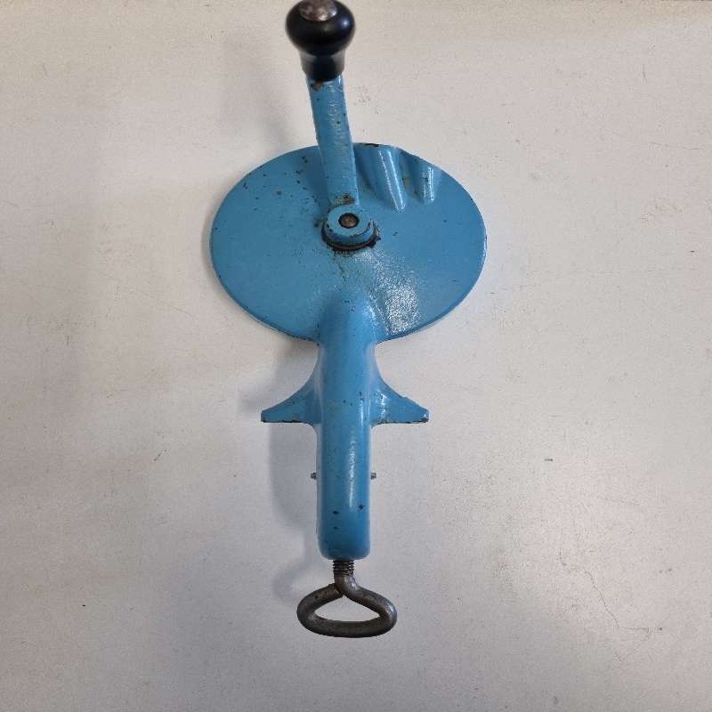 Vintage Metal Bean Slicer - Blue