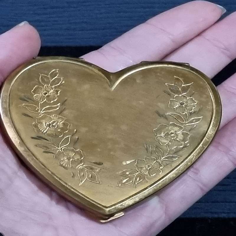 Vintage Heart Shaped Compactum - Made in USA