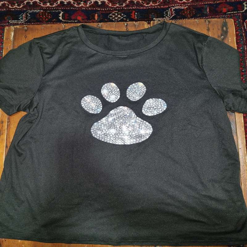 Shein T-Shirt with Paw detail - Size XL