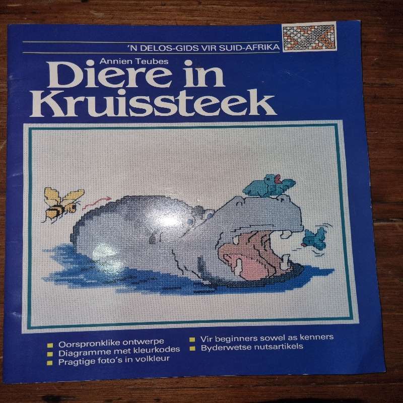 Diere in Kruissteek - Annien Teubes