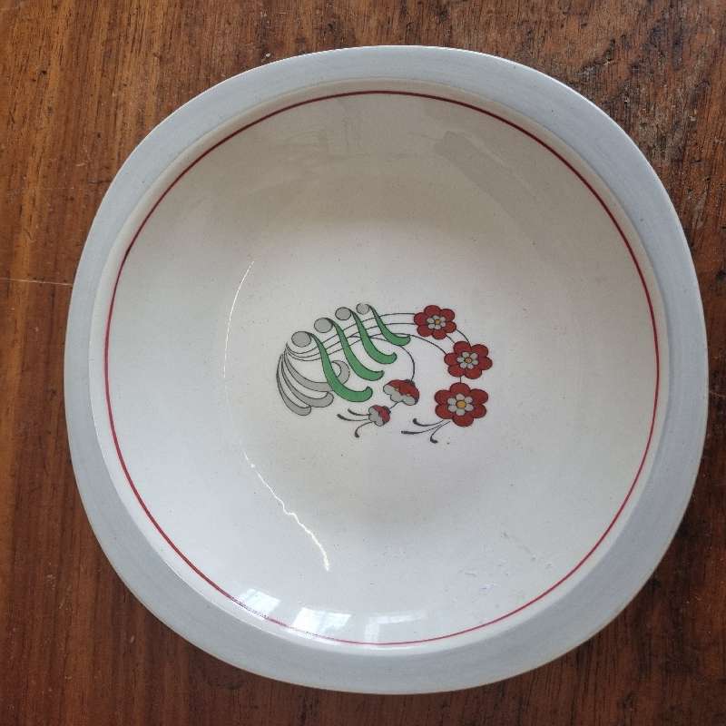 Vintage Retro Plate - Royal Swan - England - 20.3cm x 15.5cm