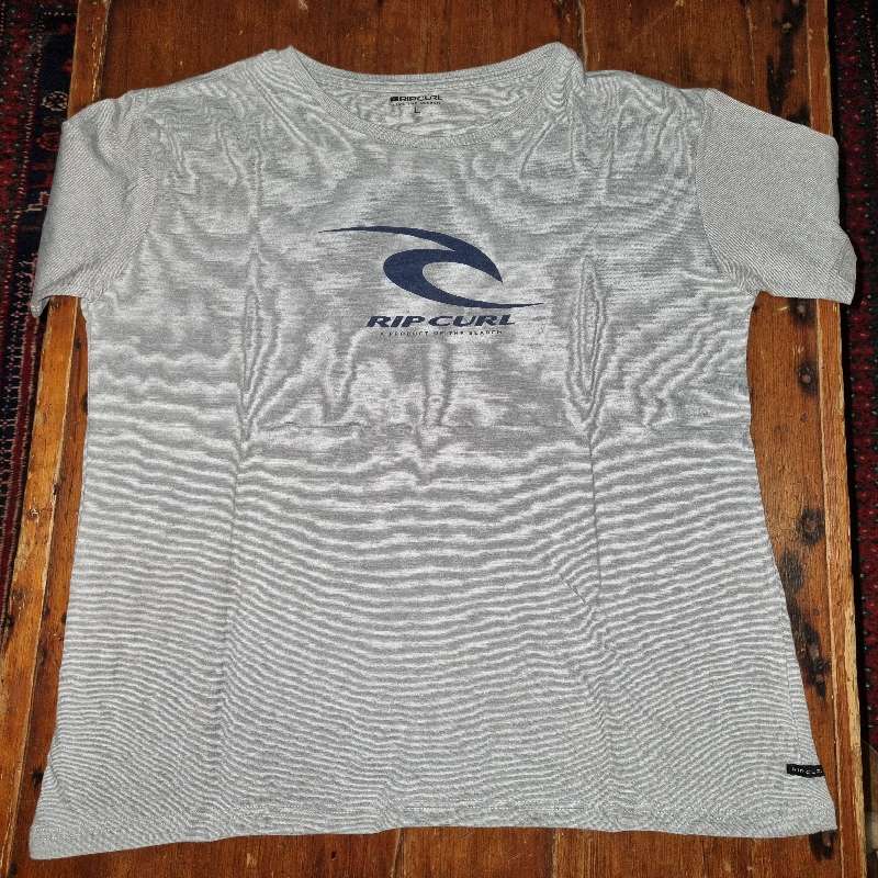 Ripcurl T-Shirt - Size L