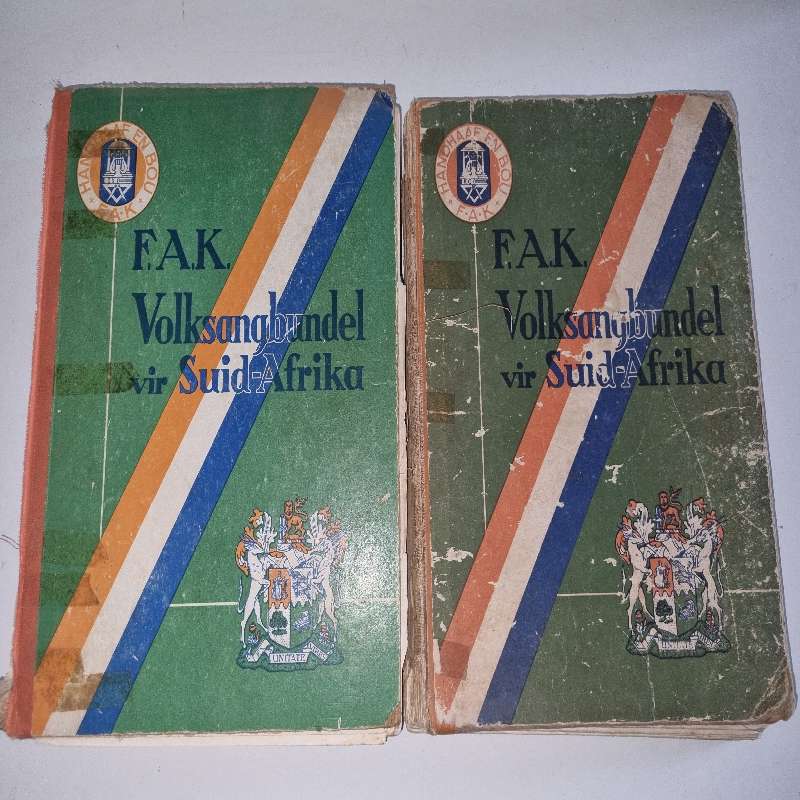 2 x Vintage F.A.K. Volksangbundel van Suid-Afrika - See pictures for condition