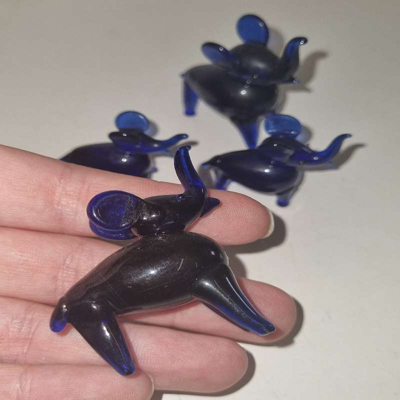 Set of 4 Cobalt blue glass elephants - Small