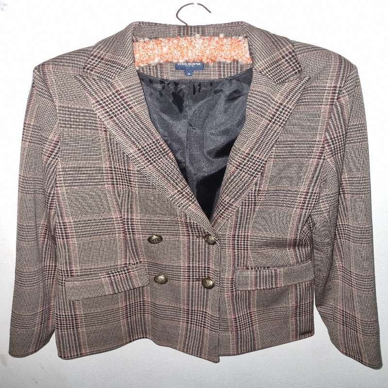 Daniel Hechter Ladies Jacket - Size 38 - Never worn - Great quality