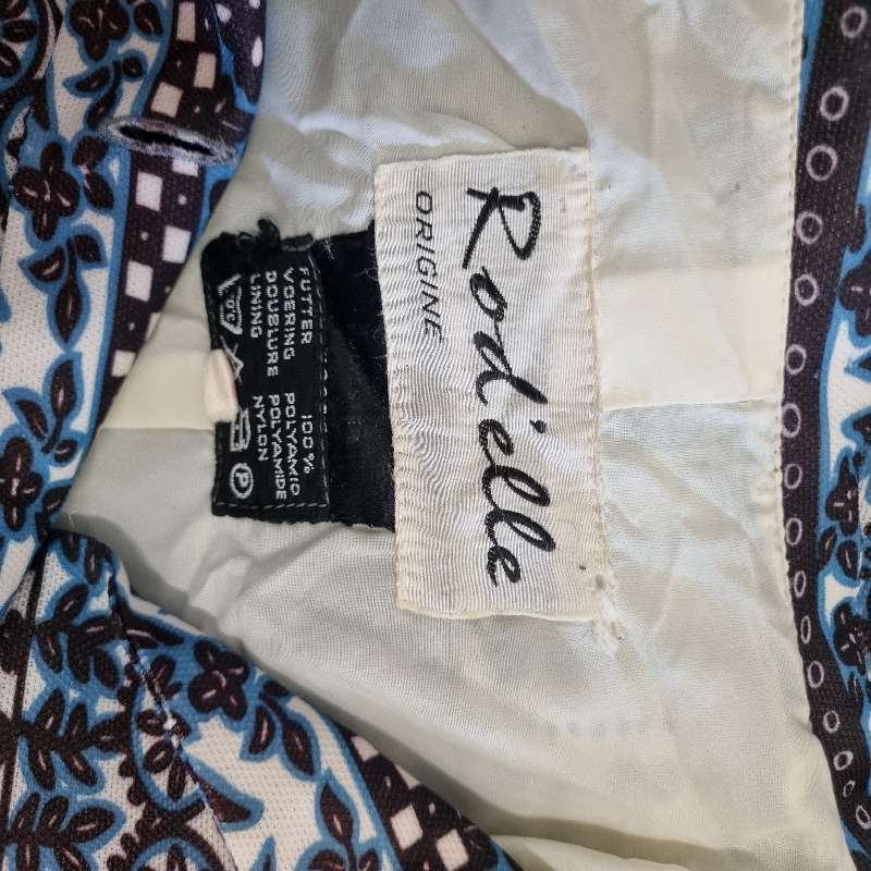 Vintage Dress - Label says 46 but will fit a size 36 - Great Vintage Find!
