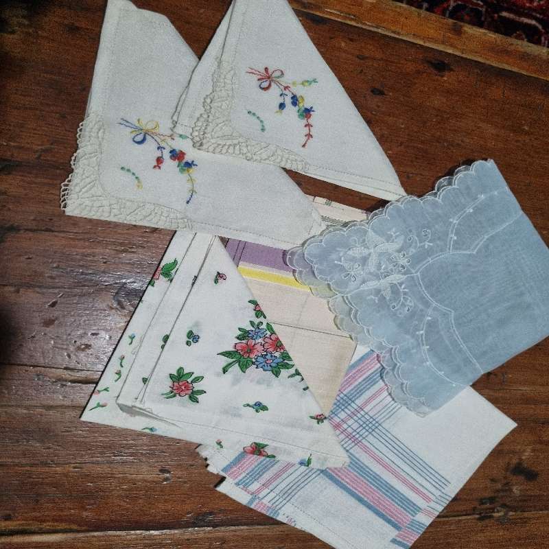 6 x Vintage Handkerchiefs